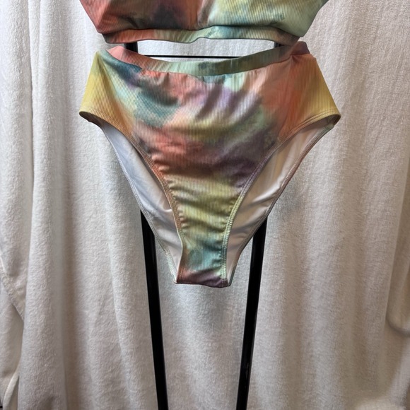 Women's 2 Piece Bathing Suit- Shein - Size 1XL Multicolor - Picture 3 of 9